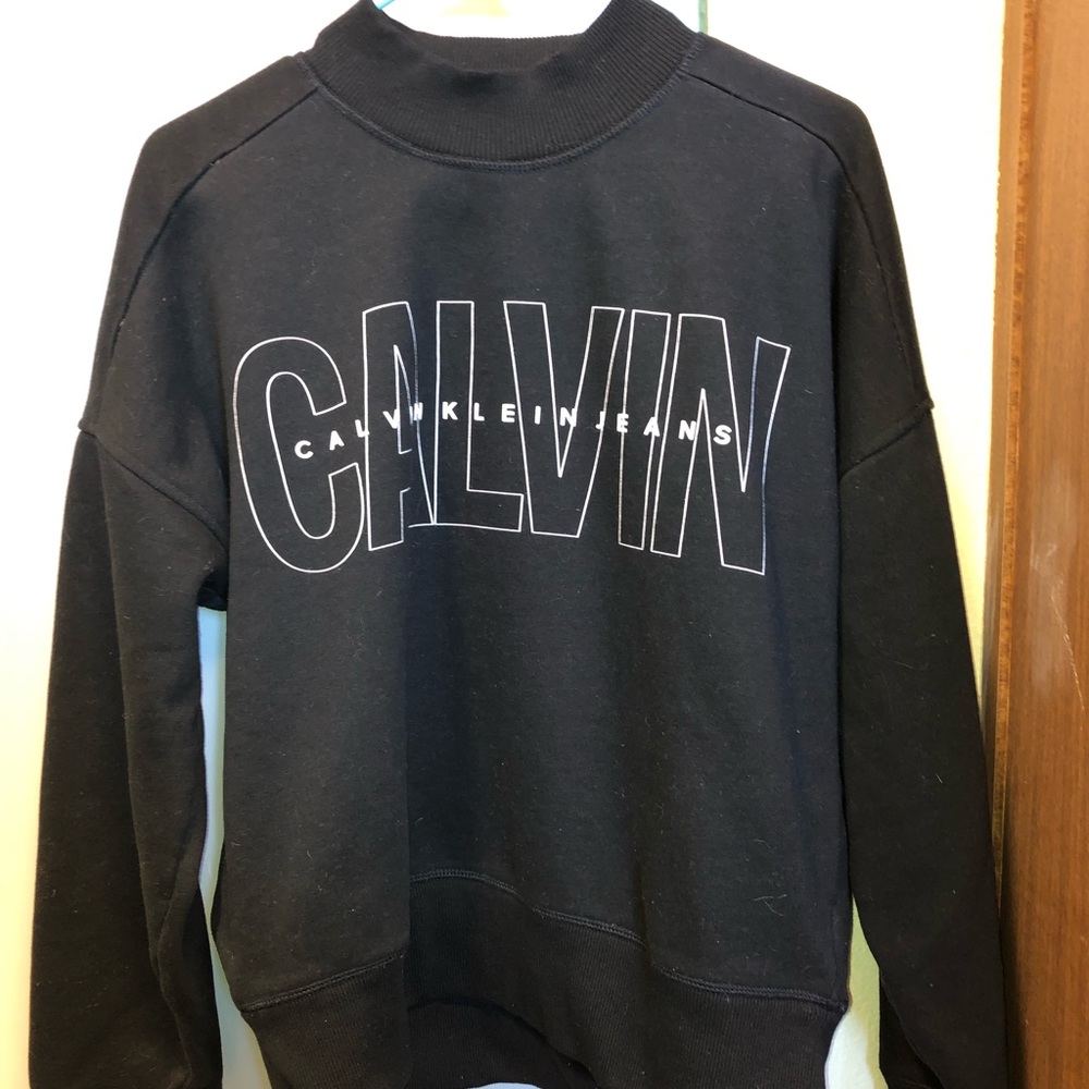 Black Calvin Klein sweatshirt crewneck